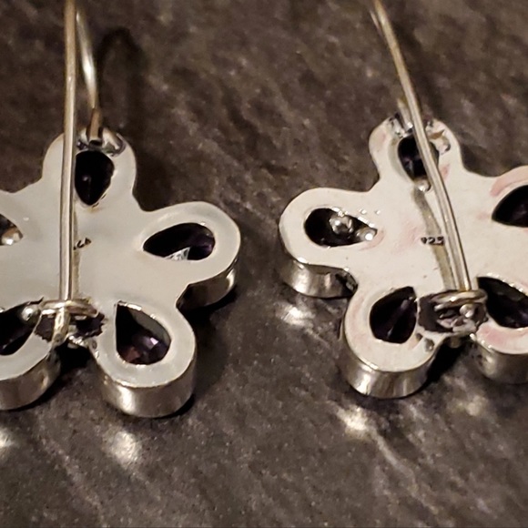 💜 AMEYTHST EARRINGS  - Helps to relieve stress and anxiety. Drop 1.5” - Picture 5 of 6